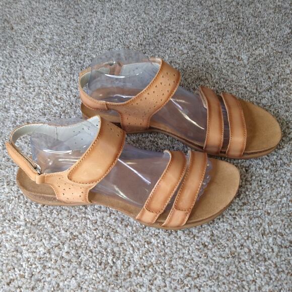Propet women’s leather strappy sandals size 11 - Picture 1 of 12